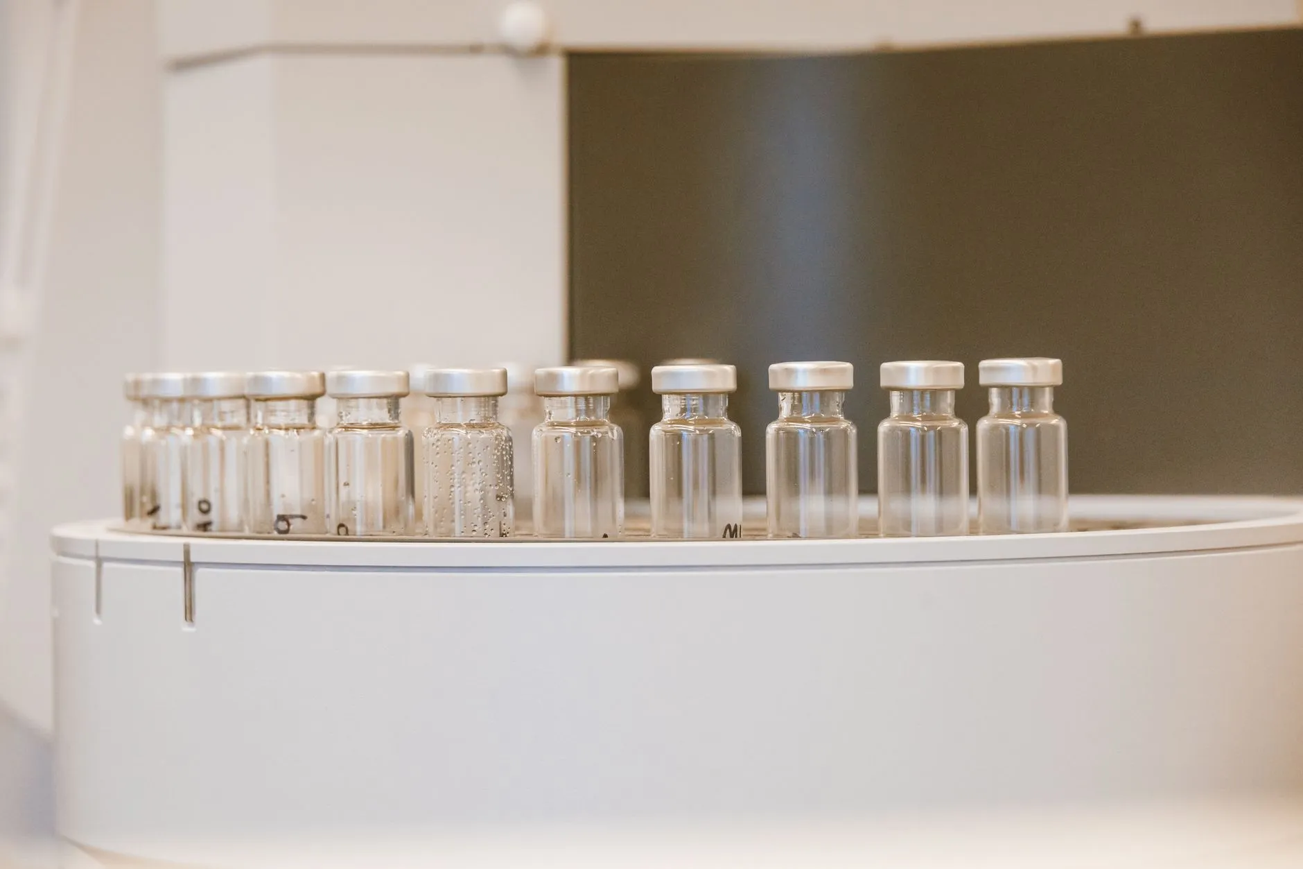 工程机械融资租赁与设备全生命周期管理:起重机应用实践